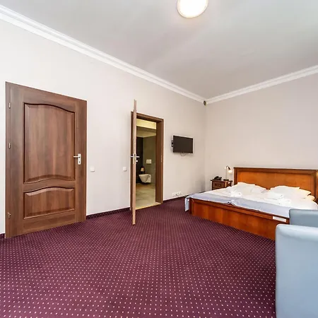Hotel Marczewski 2*